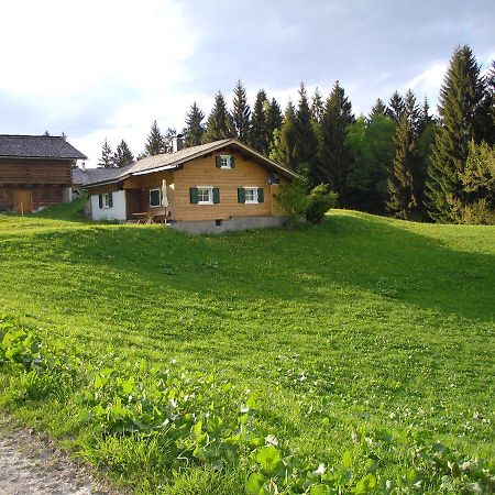 Maisaess Lifinarblick Villa Schruns Buitenkant foto