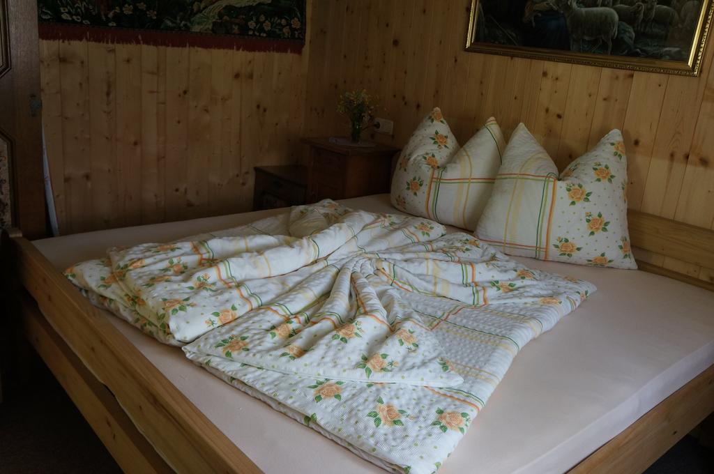 Maisaess Lifinarblick Villa Schruns Kamer foto