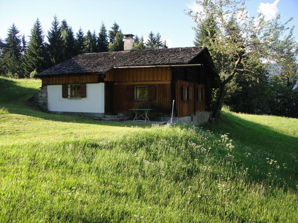 Maisaess Lifinarblick Villa Schruns Kamer foto
