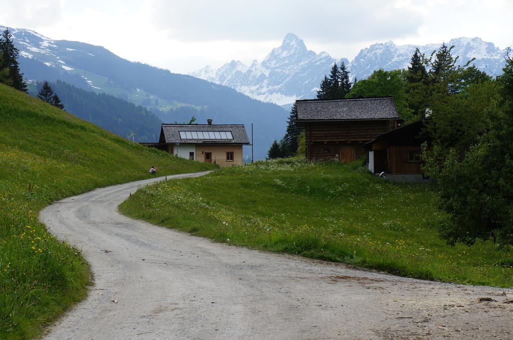 Maisaess Lifinarblick Villa Schruns Kamer foto