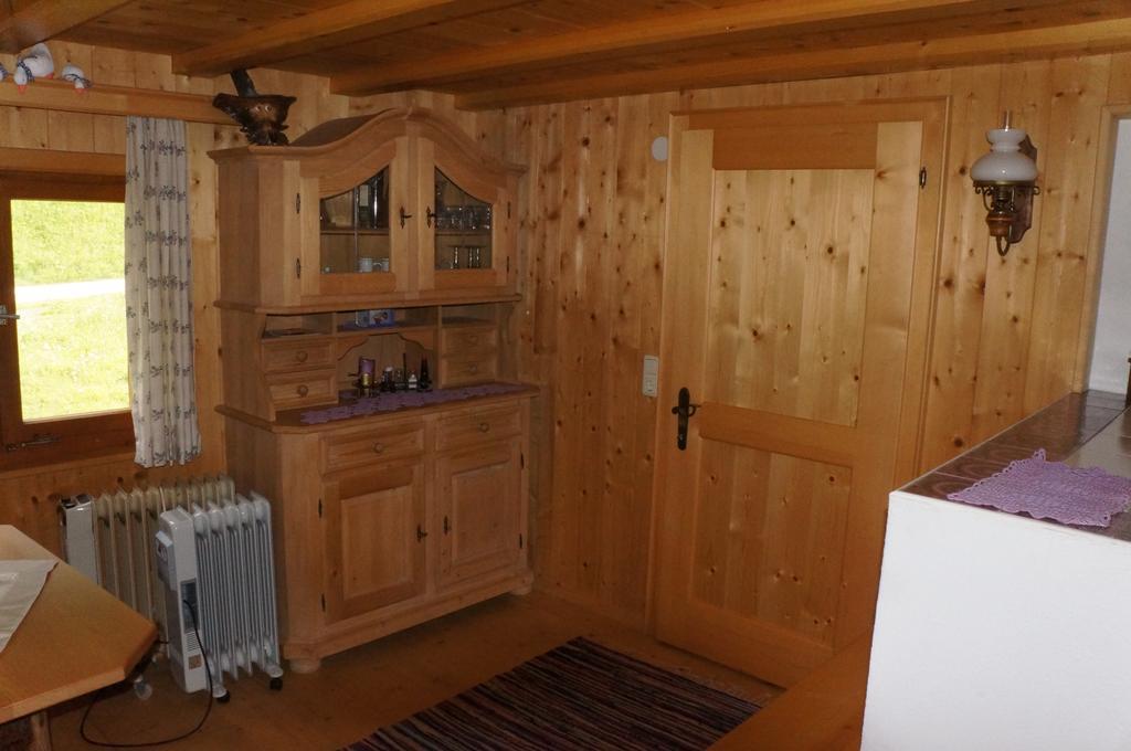 Maisaess Lifinarblick Villa Schruns Kamer foto
