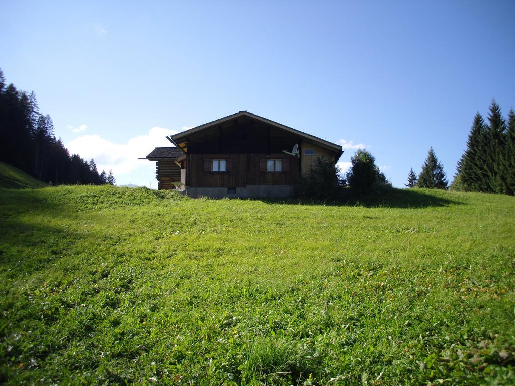 Maisaess Lifinarblick Villa Schruns Buitenkant foto