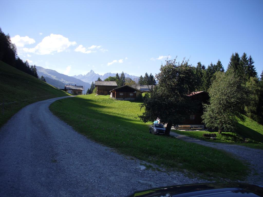 Maisaess Lifinarblick Villa Schruns Buitenkant foto