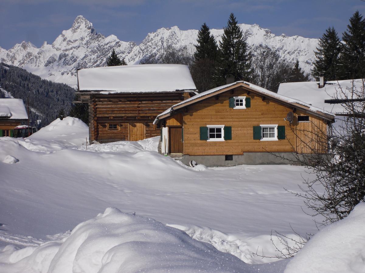 Maisaess Lifinarblick Villa Schruns Buitenkant foto
