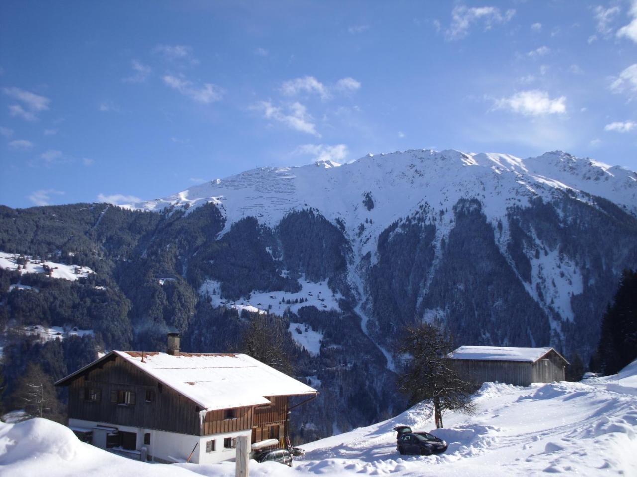 Maisaess Lifinarblick Villa Schruns Buitenkant foto