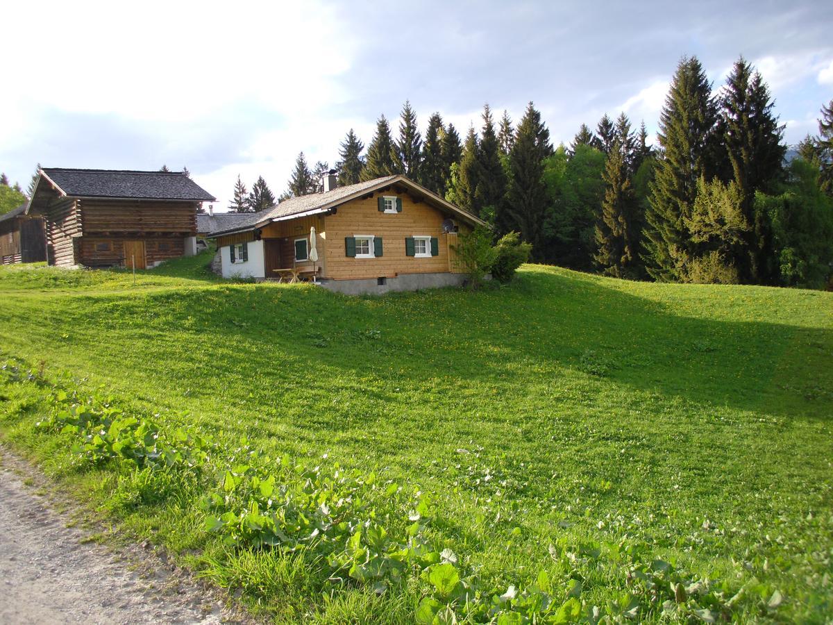 Maisaess Lifinarblick Villa Schruns Buitenkant foto